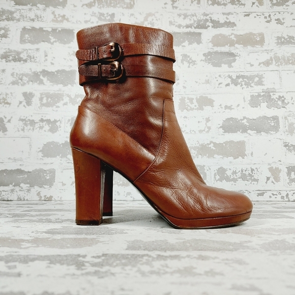 Bandolino Chestnut Leather Ankle Booties - Picture 5 of 15